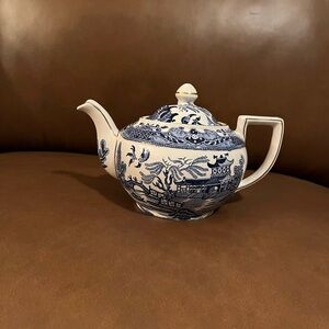Vintage Burleigh Ware Willow Pattern 1930’s Teapot Made in England